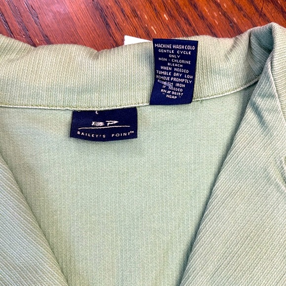 Baileys Point Blazer sz M (9/11) - Picture 2 of 4